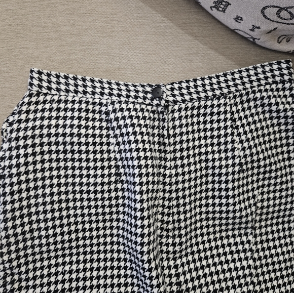 Vintage houndstooth black white wool pencil skirt - Picture 6 of 14